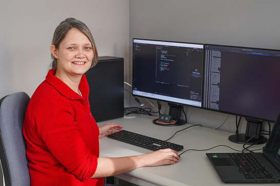 Frau Entwicklung Programmieren
