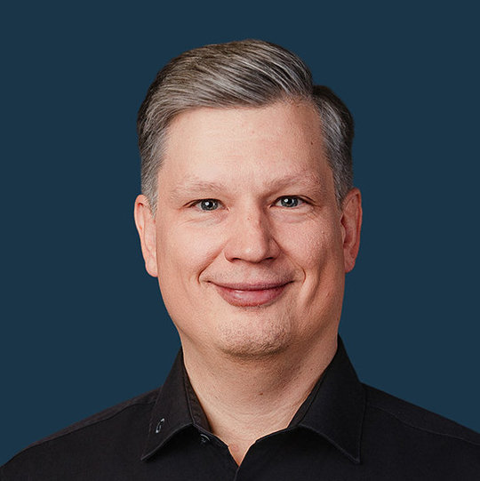 Mario Salhofer Portrait Hälfte
