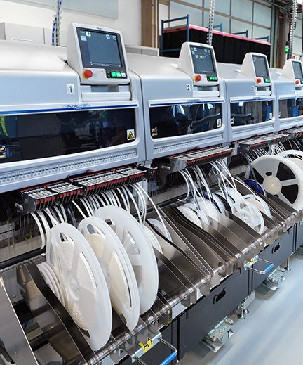 SMD Fuji NXT III - EMS Produktion bei Ginzinger