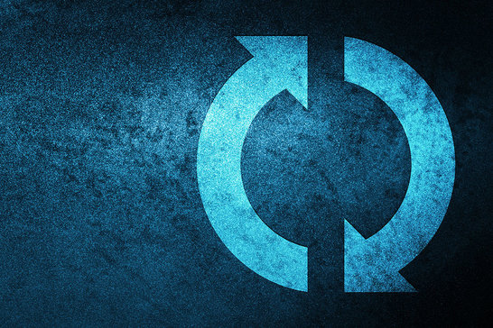 Kreisförmige blaue Pfeile